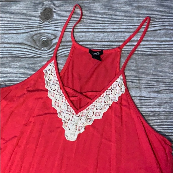 Rue21 Tank Top - Picture 2 of 4